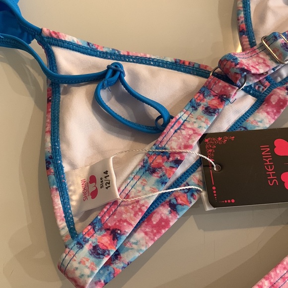 Bikini - Picture 4 of 7